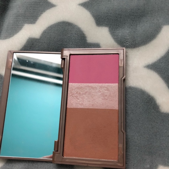 Naked Urban Decay Flushed: Native - Picture 2 of 2